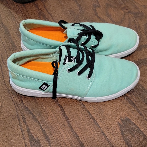 DC skate shoes - Picture 2 of 4